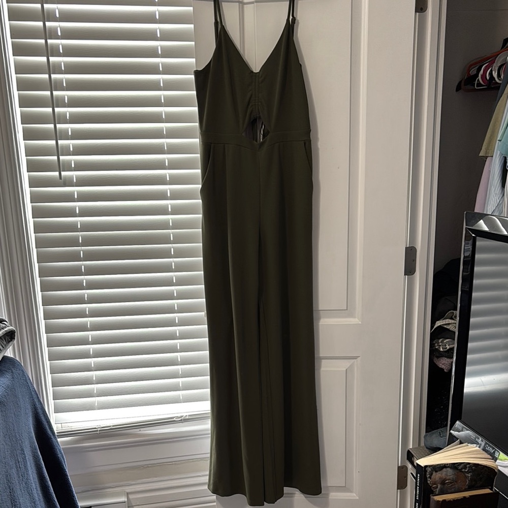 Elegant Olive Green Express Jumpsuit